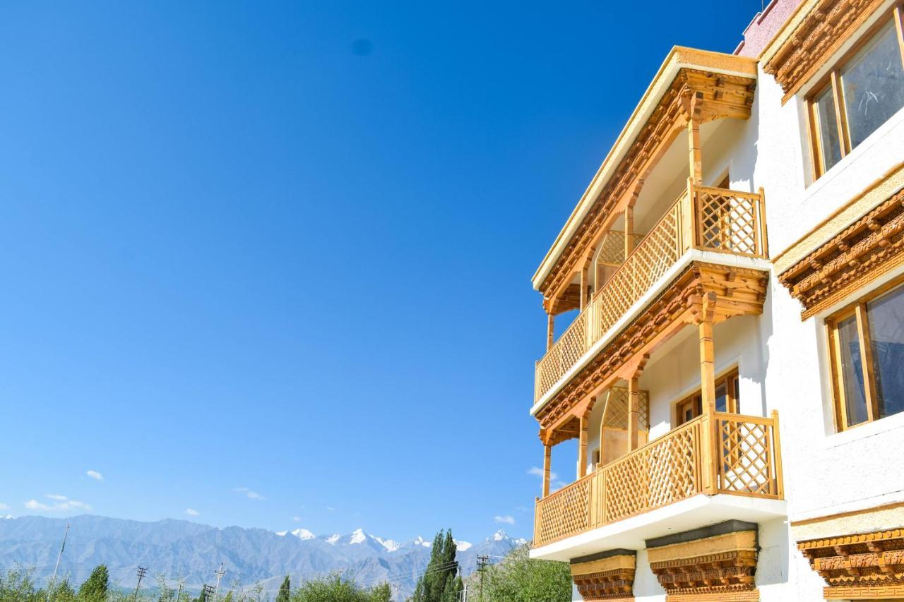Hotel Deskitsal Leh Kültér fotó