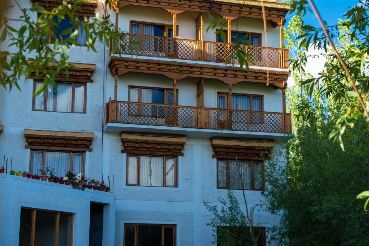 Hotel Deskitsal Leh Kültér fotó