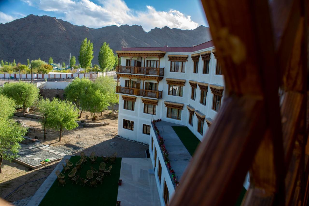 Hotel Deskitsal Leh Kültér fotó