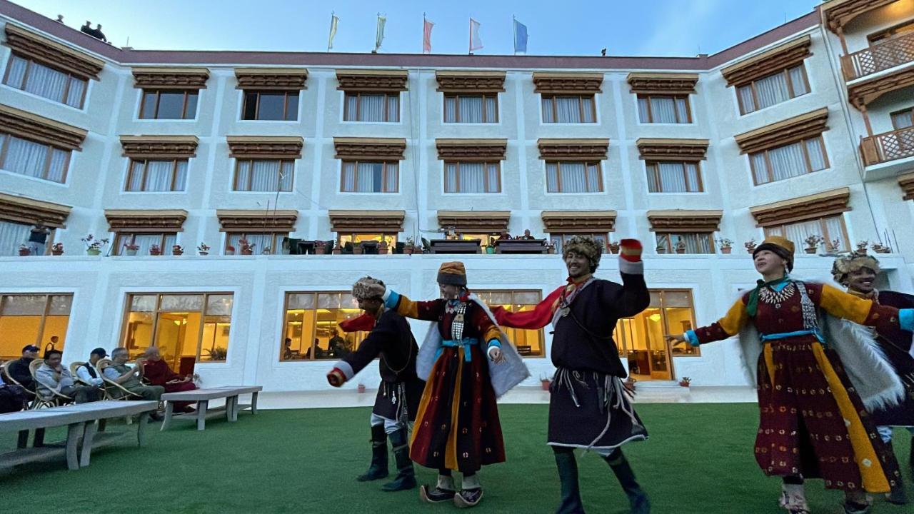 Hotel Deskitsal Leh Kültér fotó