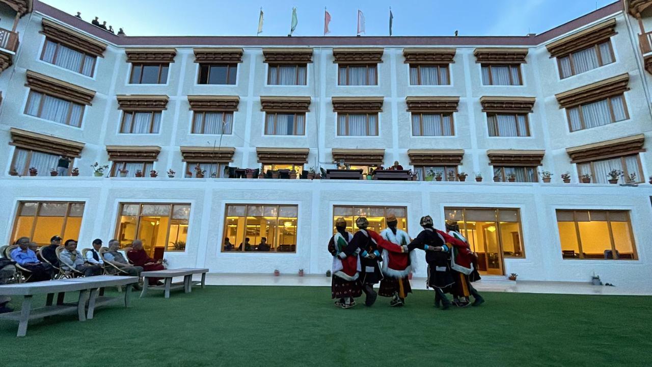 Hotel Deskitsal Leh Kültér fotó